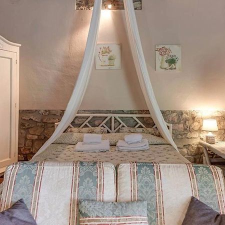 Country Resort Il Frassine Риньяно-суль-Арно Экстерьер фото