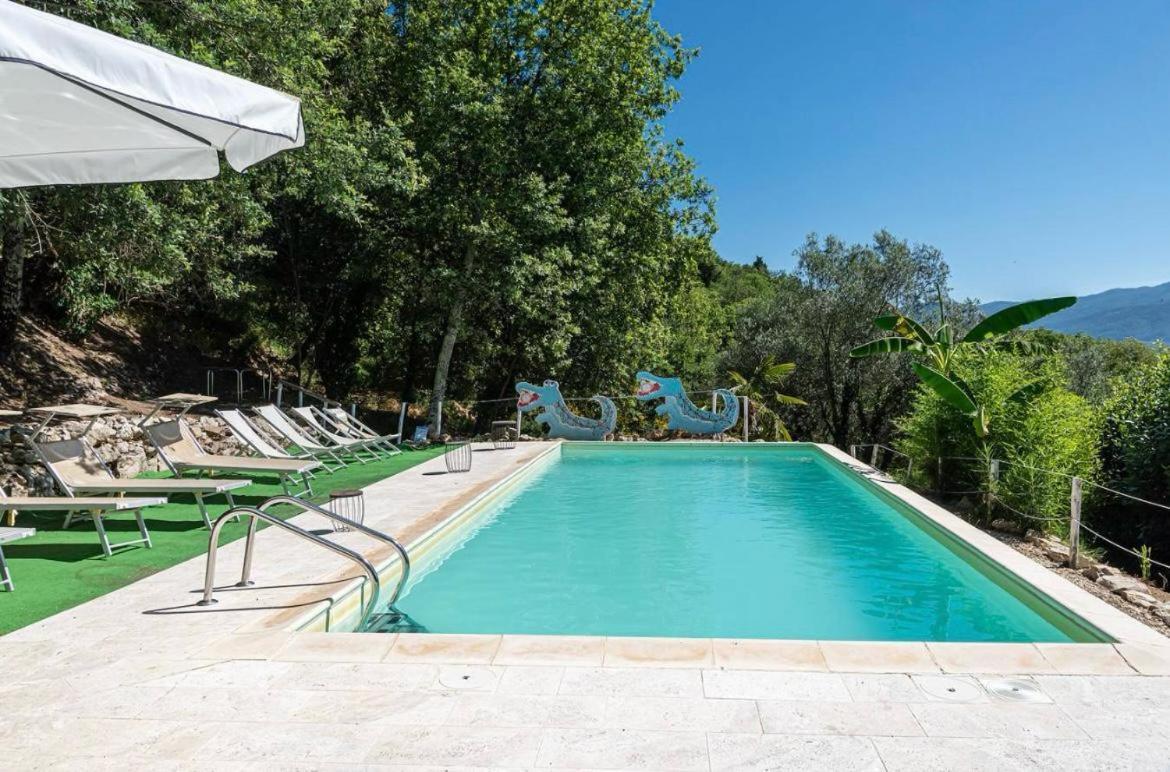 Country Resort Il Frassine Риньяно-суль-Арно Экстерьер фото