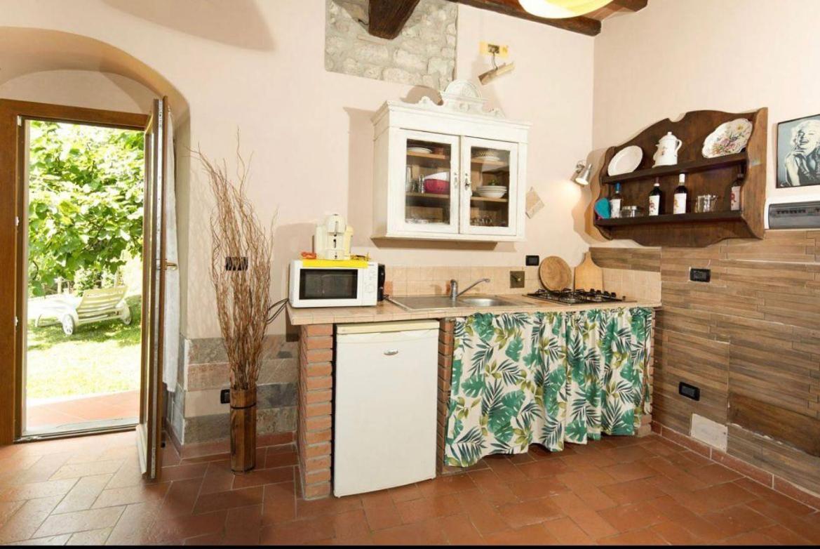 Country Resort Il Frassine Риньяно-суль-Арно Экстерьер фото