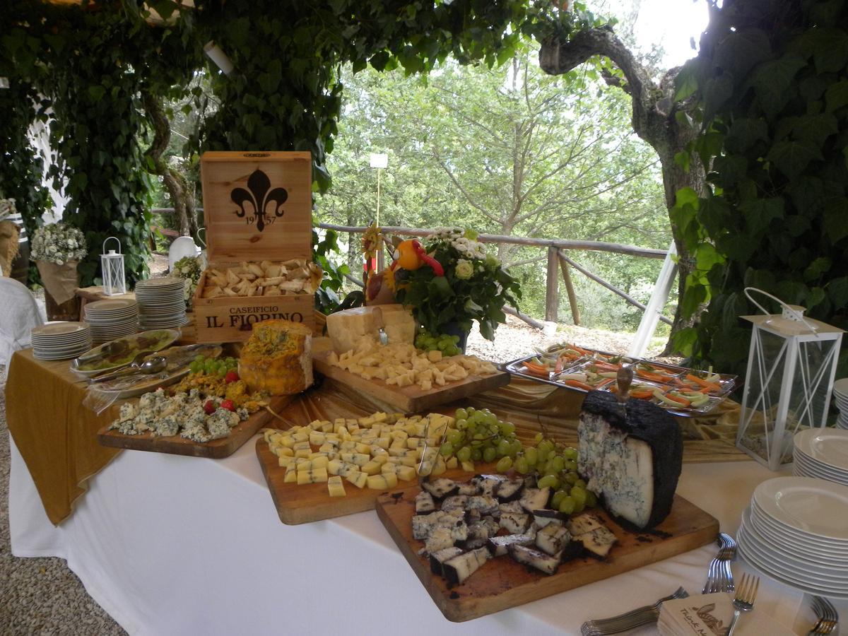 Country Resort Il Frassine Риньяно-суль-Арно Экстерьер фото